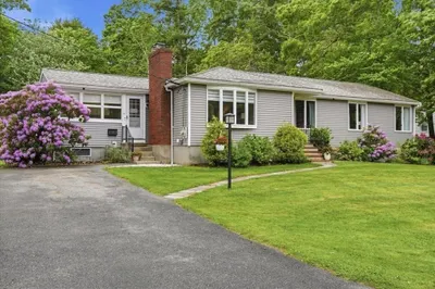 8 Lewis Park Dr S Dr 1