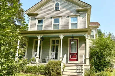 3 Kingsley Ave 1