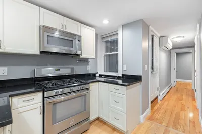 29 Grove St #1