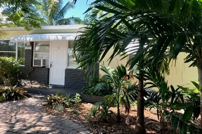 1829 Washington #1 1