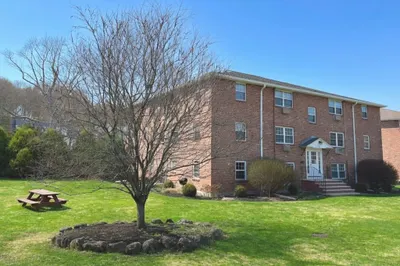 12 Colonial Village Drive #12