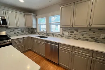 154 Summer St ##2 1