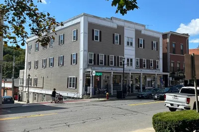 65 Main St