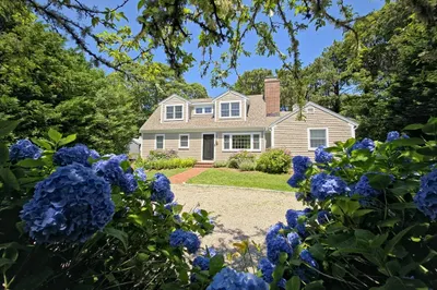 55 Meadowview Rd S Rd