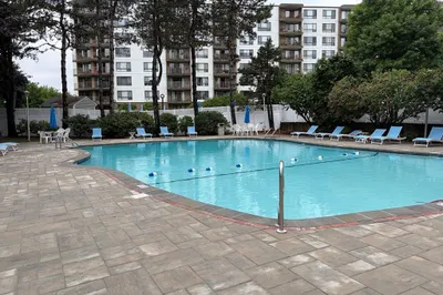 131 Coolidge Ave #424 1