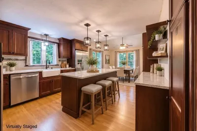 105 Shallow Pond Ln 1