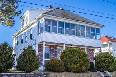 38 Harris St