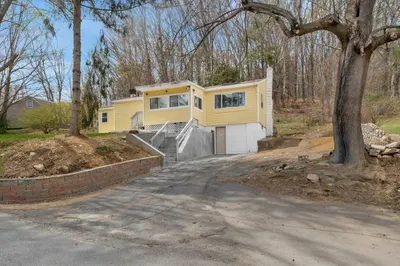 36 Whittier Rd