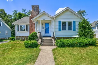 8 Knowles Rd
