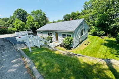 14 Calder St