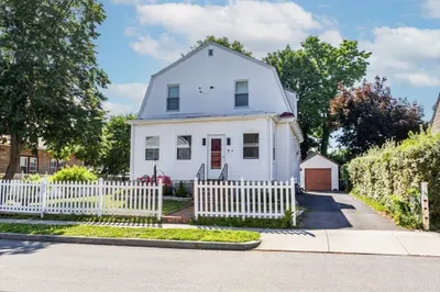 78 Arnold St 1