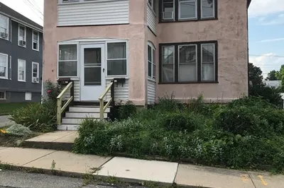 43 Gay St #1 1