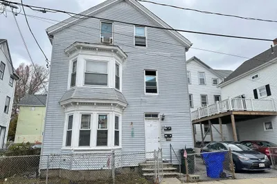 11 Foster St, St