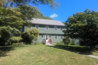 25 Oakhurst Avenue #2 1