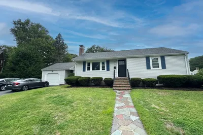 15 Wayland Road 1