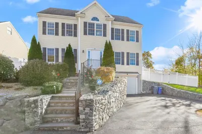 1 Primrose Cir 1