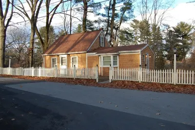 57 Shore Dr 1