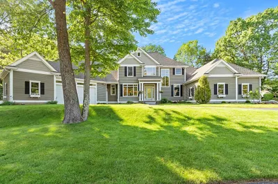 7 Holly Drive 1