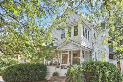 56 Laurel St