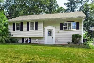 43 Chandler Dr 1