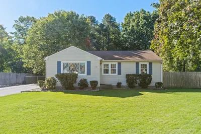 235 Starling Rd