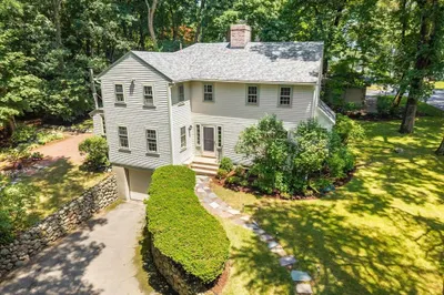 41 Locust Ave