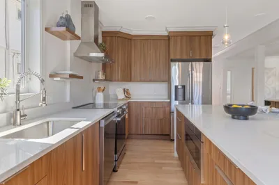 85 Kenmere Rd #1 1
