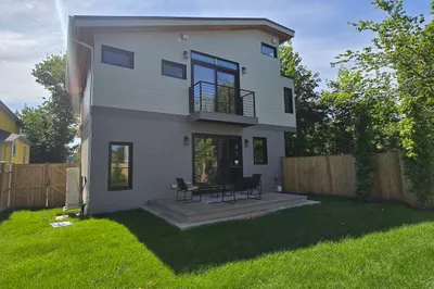 23 Reed Street #2