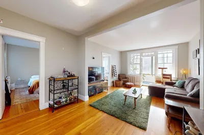 2035 Commonwealth Ave #9