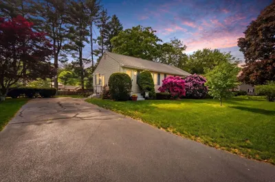 28 Northway Dr