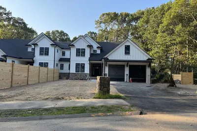 18 Overlook Drive #2 1