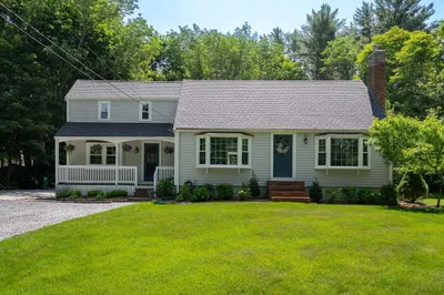 128 Taylor St 1