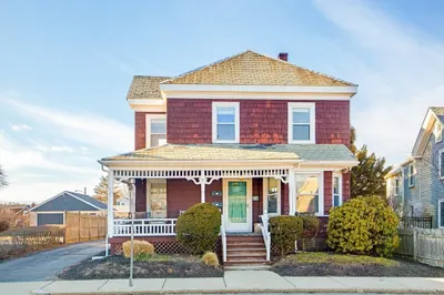 154 Hale St #2