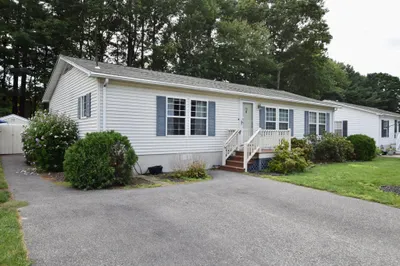 12 Trailwood Dr 1
