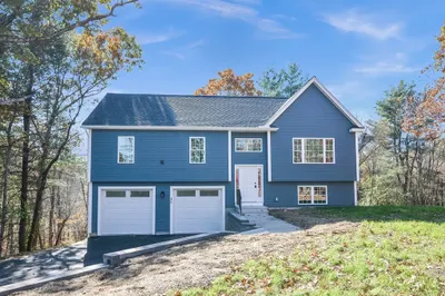 31 Lake Rd 1