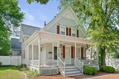 48 Pearl St 1