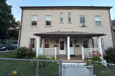 47 Cedar St #1 1