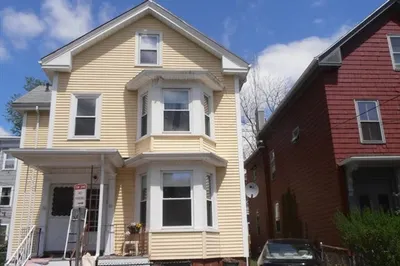 21 Kelly Rd #1 1