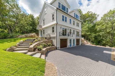 5 SAmoset Rd #A