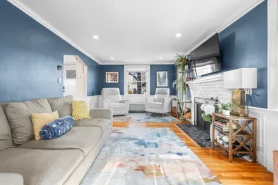 242 Willow St 1