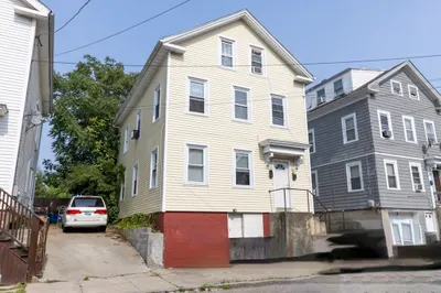 55 Zone St