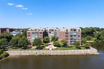 88 Wharf St #511 1