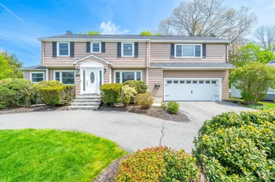 34 Sherburne Rd 1