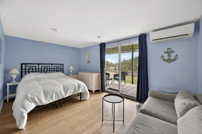 132 Shore Road, Unit 15 Rd