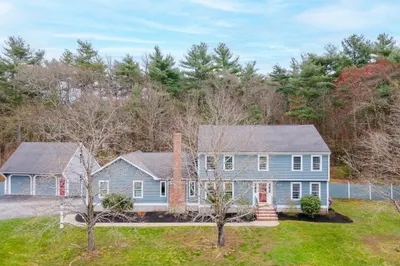 5 Strawberry Ln 1