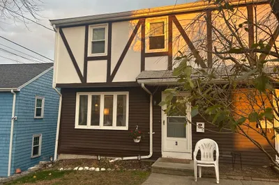 3 Russell St