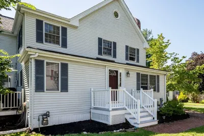782 West St #1 1