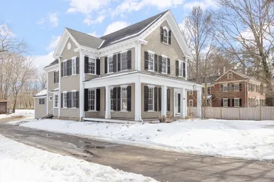 18 Pleasant Street (south) St 1