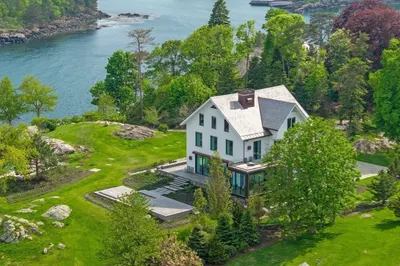20 Crowninshield Road 1