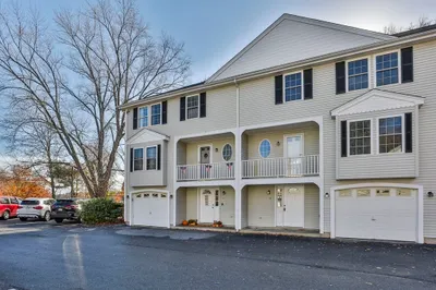 184 Tyngsboro Rd #14 1